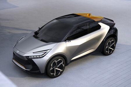 Toyota C-HR Prologue. Bezkompromisowa stylistyka i dwie technologie napędu